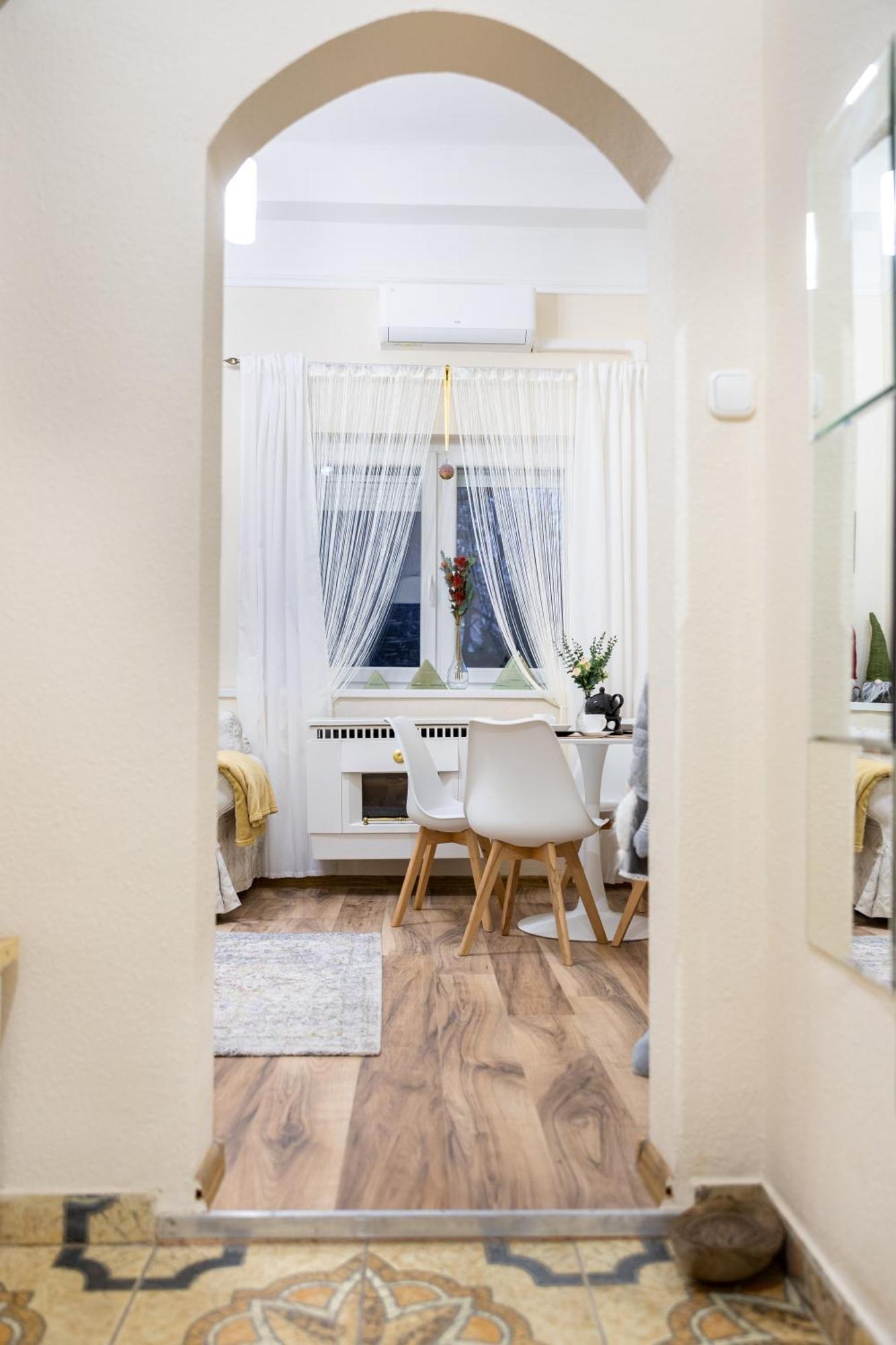 Sunhill Apartment Next To The Buda Castle Budapest Exterior photo